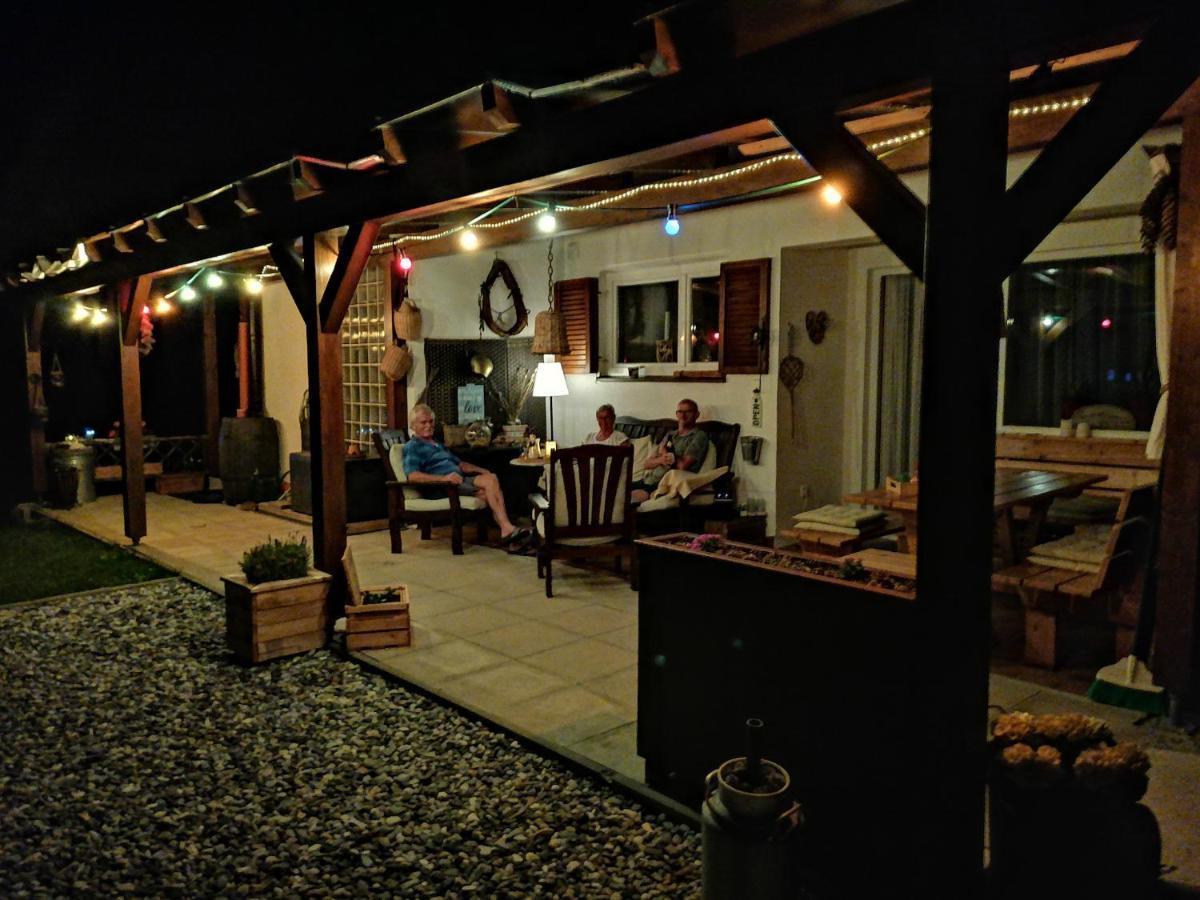 Haus Holunder Weissbriach Apartment Bagian luar foto